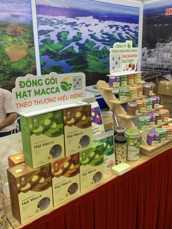 3 Lý Do Nên Gia công hạt macca thương hiệu riêng (OEM) tại Maca Hills 2 dong goi hat macca thuong hieu rienggia cong hat macca thuong hieu riengIMG 8789