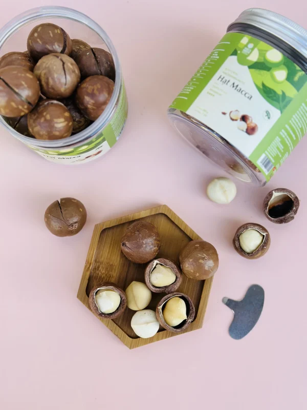 Hạt Macca Nứt Vỏ Lon Nhựa 200gr 3 hat macca nut vo lon 200gr maca hillsIMG 4783